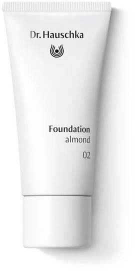 Dr. Hauschka Foundation 02 Almond
