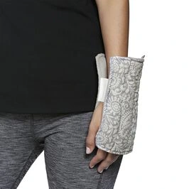 Relax Lavender Thumb & Wrist Wrap