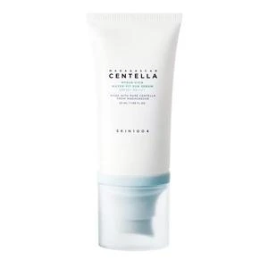 SKIN1004 Madagascar Centella Hyalu-Cica Water-Fit Sun Serum SPF50+ PA++++ - 50 ml.
